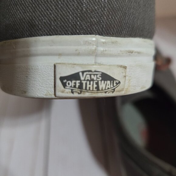 VANS Gray Canvas Shoes – Women’s Size 8.5 with Native inspired laces - Picture 5 of 10